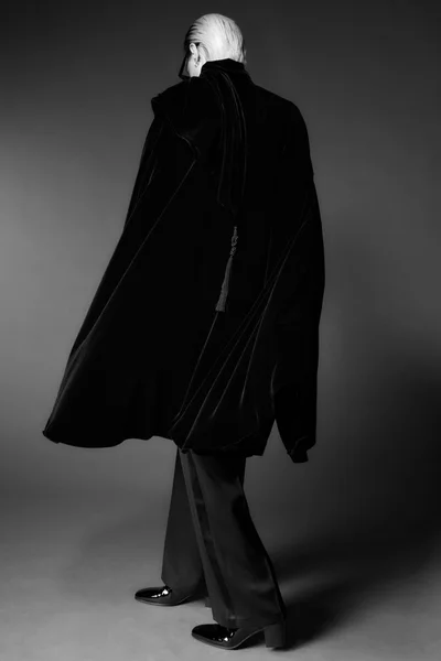 Look 37